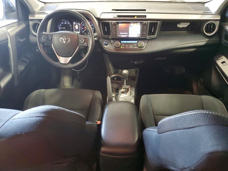 2016 TOYOTA RAV4 XLE — Фото 8 из 13
