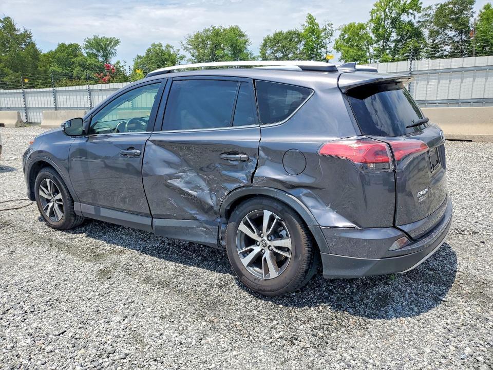 2016 TOYOTA RAV4 XLE — Фото 2 из 12