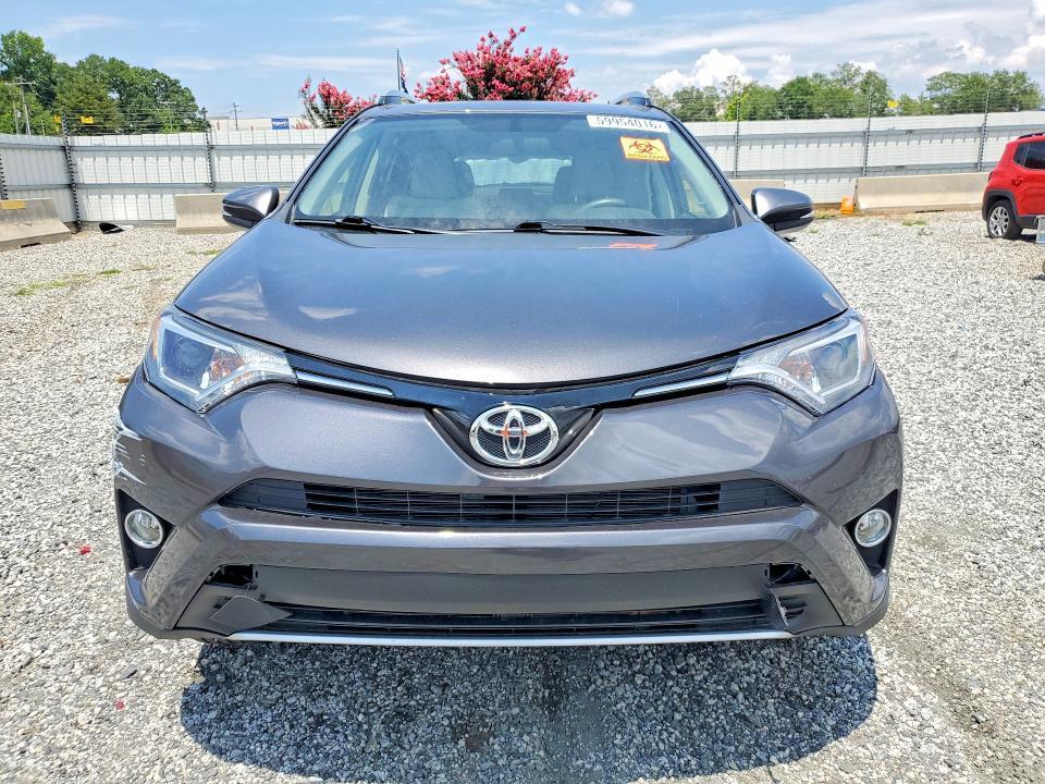 2016 TOYOTA RAV4 XLE — Фото 5 из 12