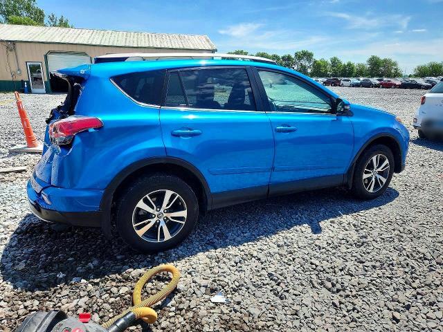 2016 TOYOTA RAV4 XLE — Фото 3 из 12
