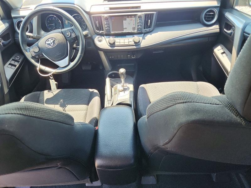 2016 TOYOTA RAV4 XLE — Фото 8 из 12