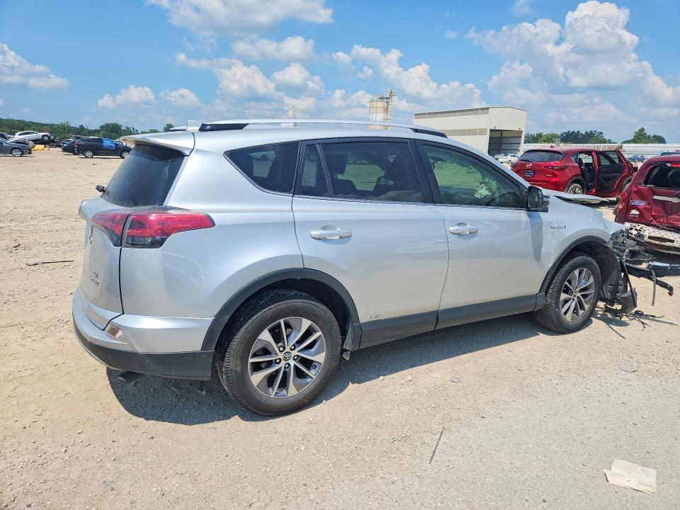 2016 TOYOTA RAV4 HV XLE — Фото 3 из 12