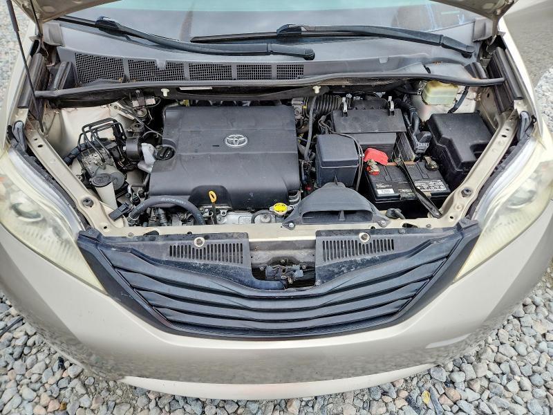 2016 TOYOTA SIENNA L 7-PASSENGER — Фото 12 из 13