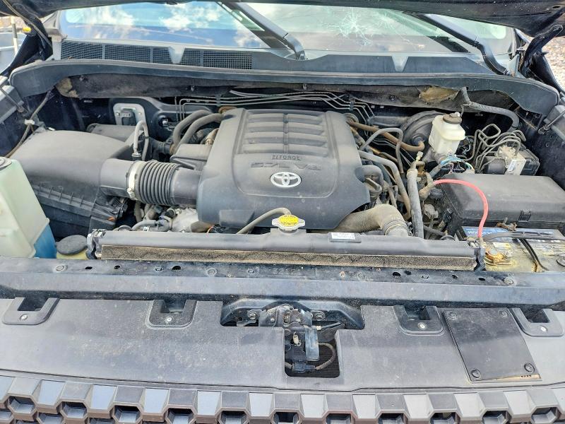 2016 TOYOTA TUNDRA SR5 — Фото 11 из 12