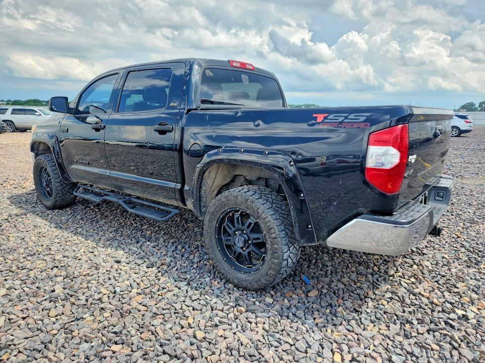 2016 TOYOTA TUNDRA SR5 — Фото 2 из 12
