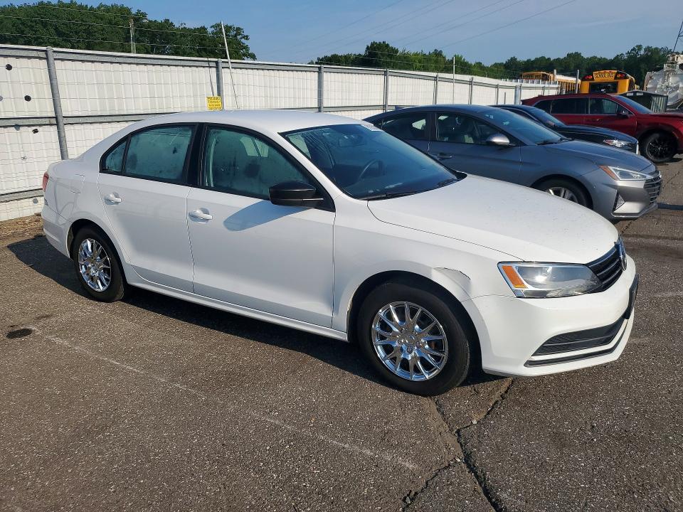 3VW267AJ3GM225170 2016 VOLKSWAGEN JETTA photo no. 4