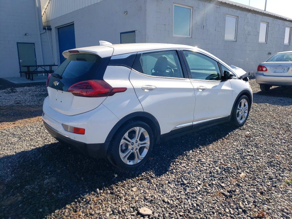 2017 CHEVROLET BOLT EV LT — Фото 3 из 12