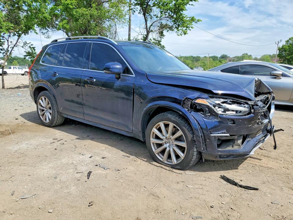 2016 VOLVO XC90 T8 — Фото 4 из 13