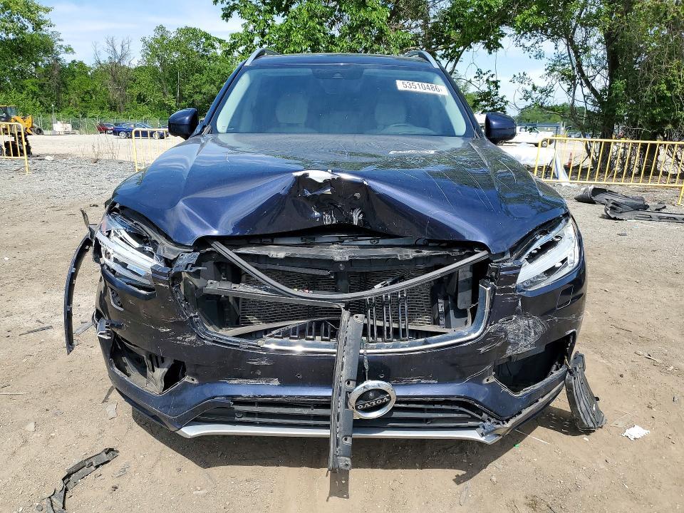 2016 VOLVO XC90 T8 — Фото 5 из 13