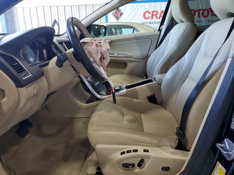 2016 VOLVO XC60 T5 PREMIER — Фото 7 из 13