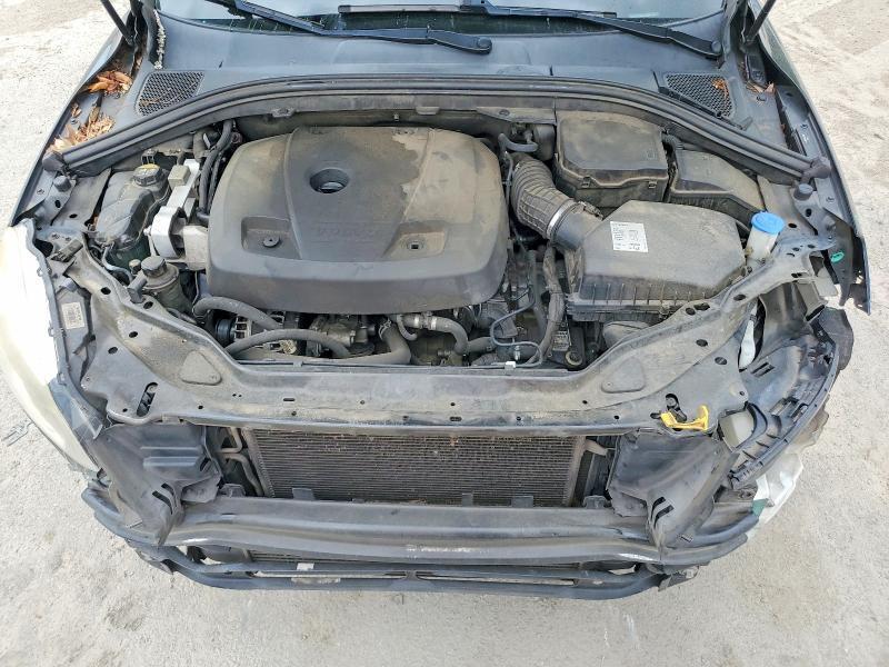 2016 VOLVO XC60 T6 PREMIER — Фото 12 из 14