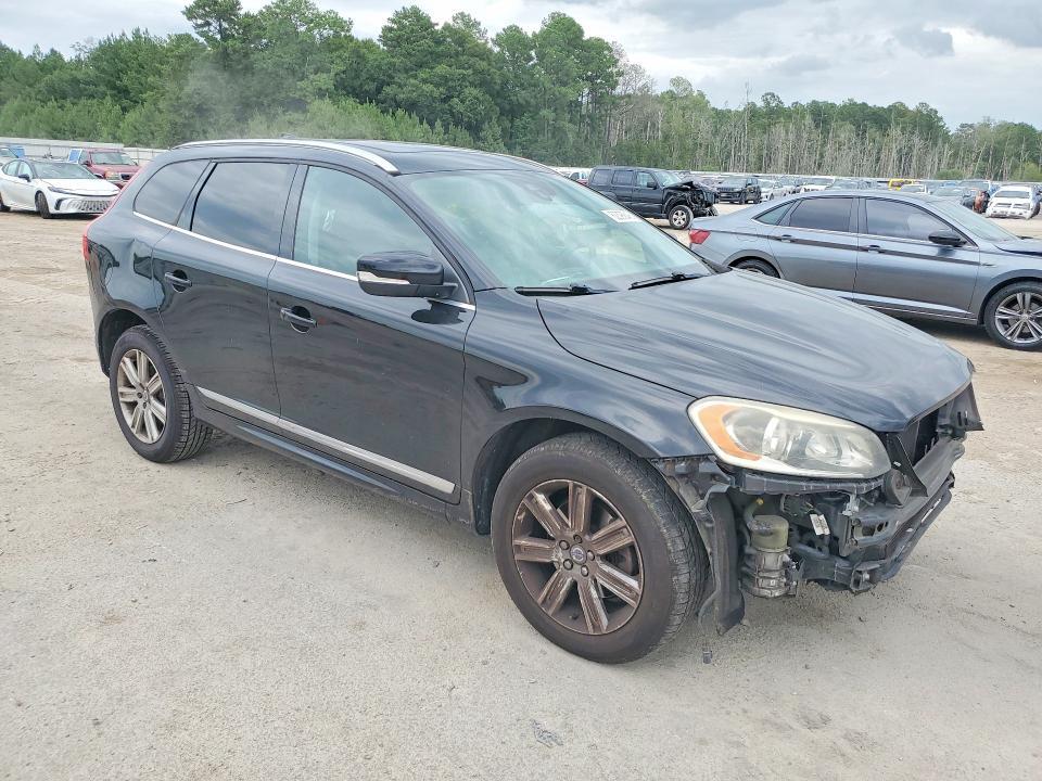 2016 VOLVO XC60 T6 PREMIER — Фото 4 из 14
