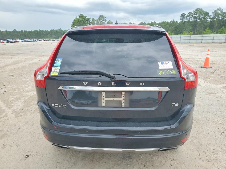 2016 VOLVO XC60 T6 PREMIER — Фото 6 из 14