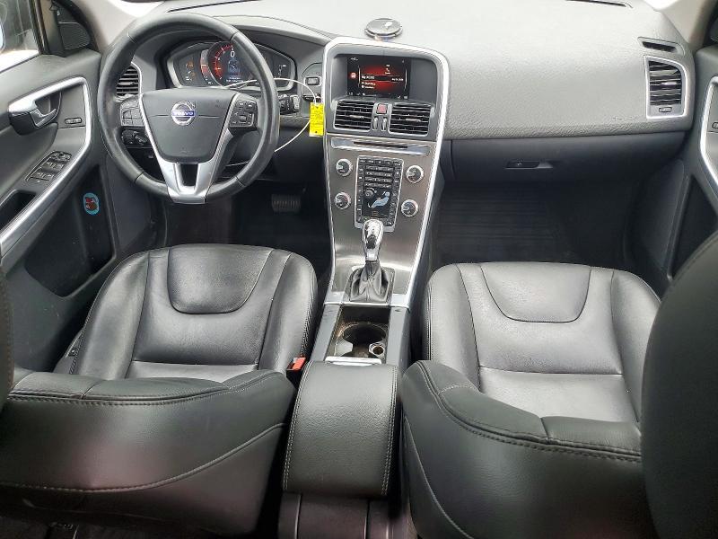 2016 VOLVO XC60 T6 PREMIER — Фото 8 из 14