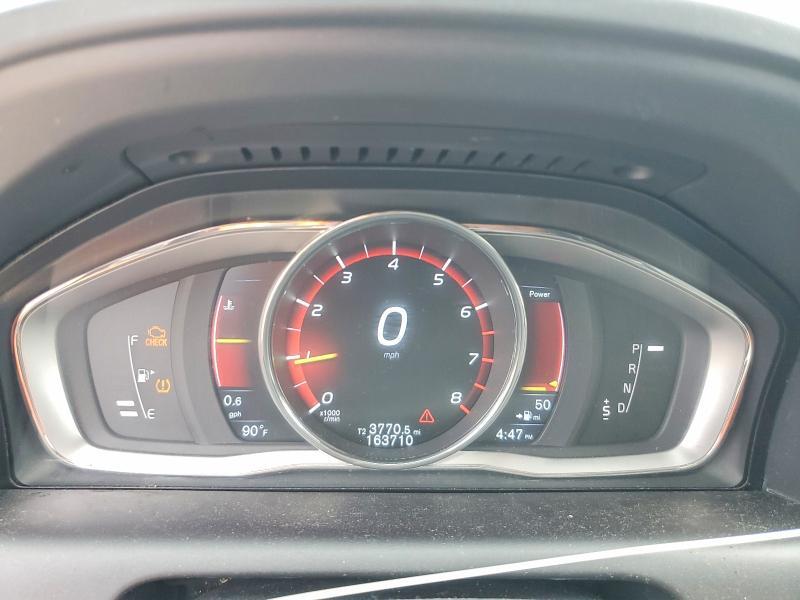 2016 VOLVO XC60 T6 PREMIER — Фото 9 из 14