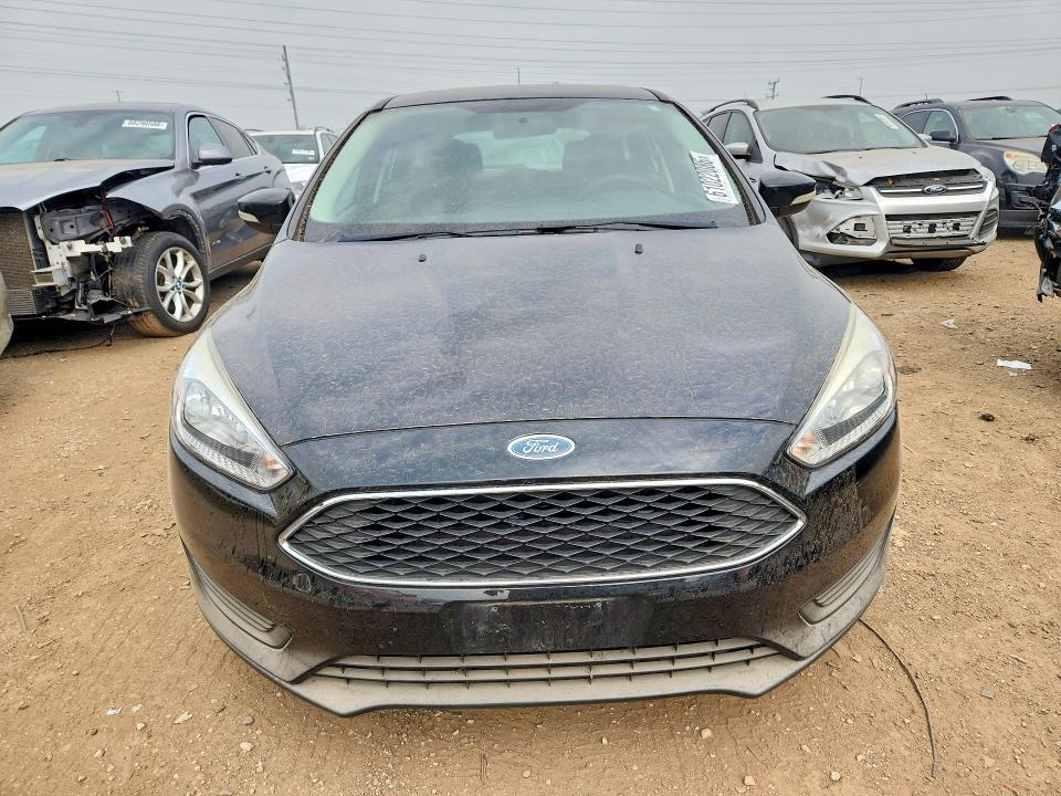 1FADP3K24HL317616 2017 FORD FOCUS photo no. 5