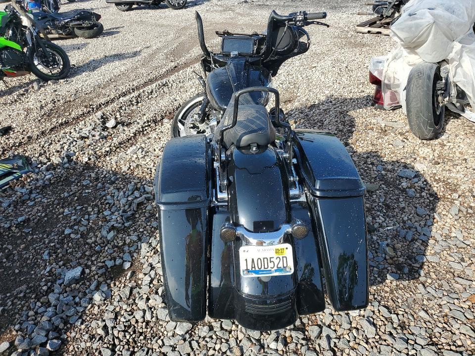 2017 HARLEY-DAVIDSON FLHXS STREET GLIDE SPECIAL — Фото 4 из 8