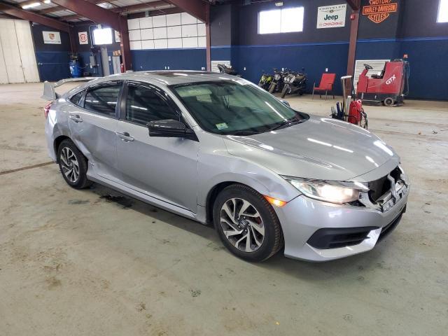 19XFC2F76HE209392 2017 HONDA CIVIC photo no. 4