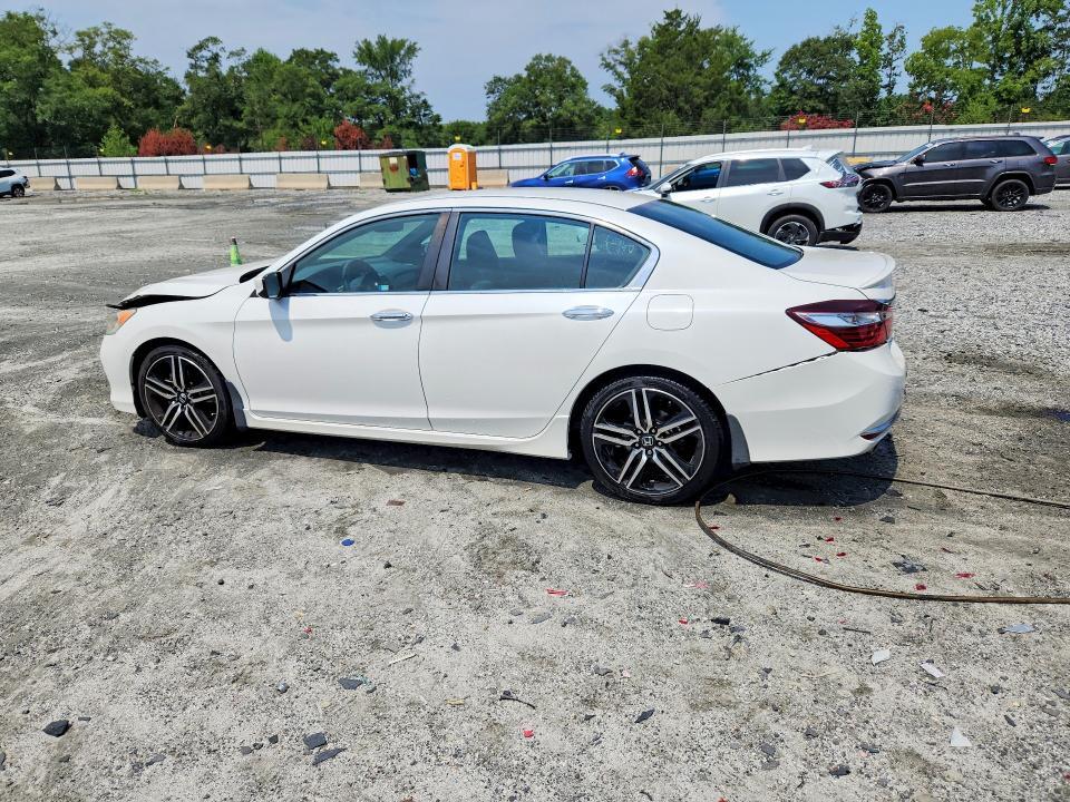 2017 HONDA ACCORD SPORT — Фото 2 из 12
