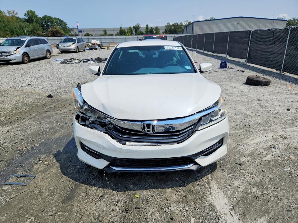 2017 HONDA ACCORD SPORT — Фото 5 из 12