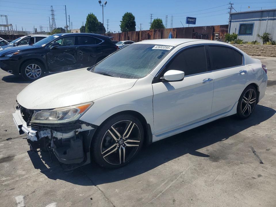 1HGCR2F57HA205808 2017 HONDA ACCORD photo no. 1