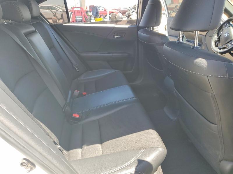 1HGCR2F57HA205808 2017 HONDA ACCORD photo no. 10
