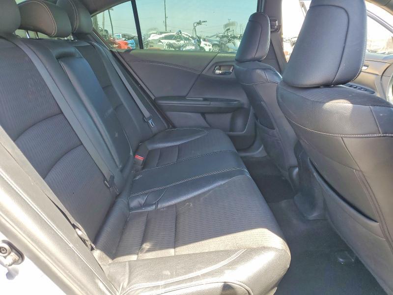 1HGCR2F5XHA281734 2017 HONDA ACCORD photo no. 10