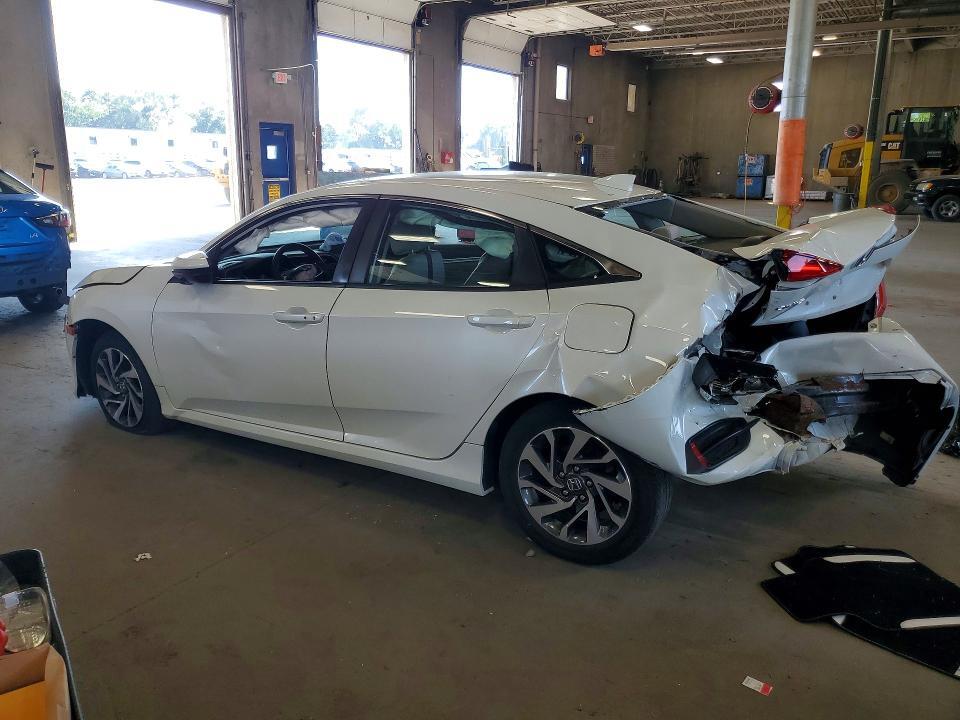 2017 HONDA CIVIC EX — Фото 2 из 12