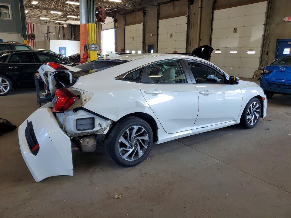 2017 HONDA CIVIC EX — Фото 3 из 12