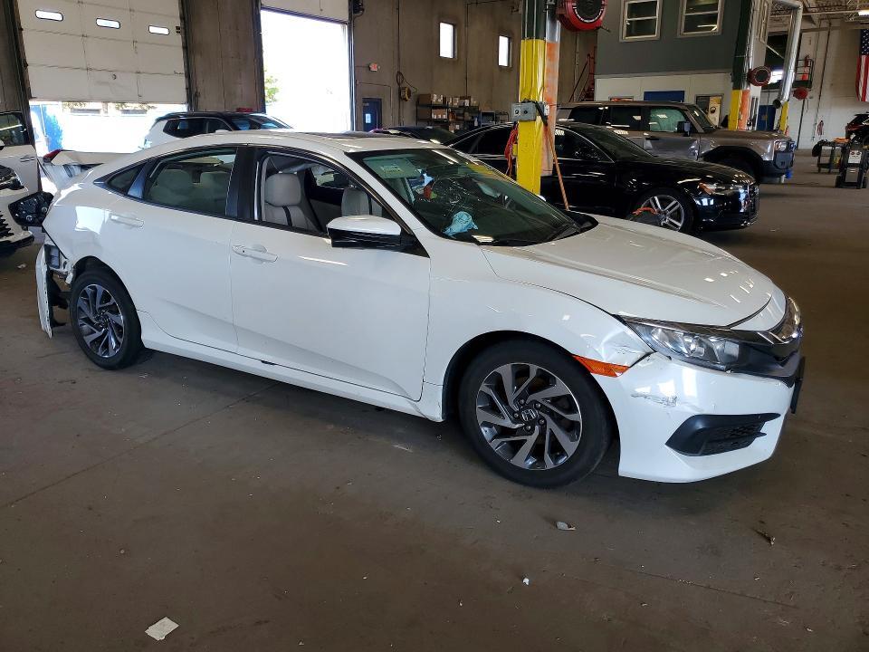 2017 HONDA CIVIC EX — Фото 4 из 12