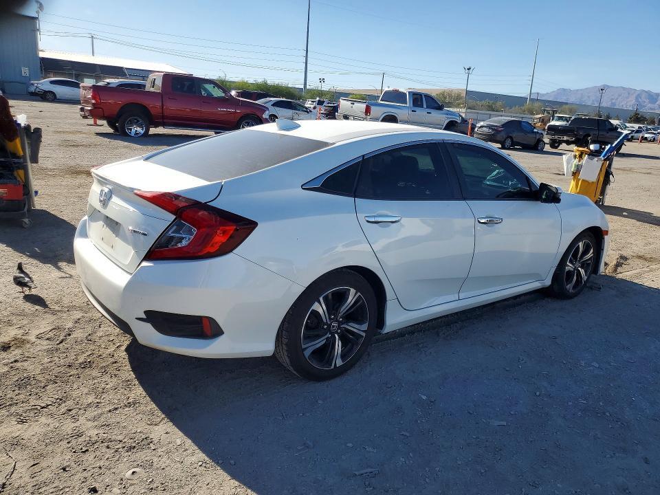 2017 HONDA CIVIC TOURING — Фото 3 из 12