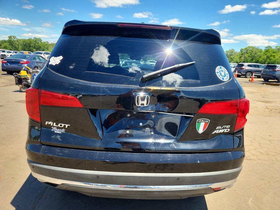 5FNYF6H0XHB068375 2017 HONDA PILOT photo no. 6