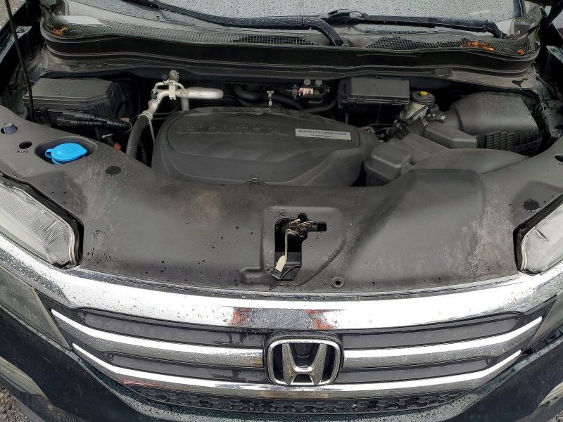 5FNYF6H38HB009903 2017 HONDA PILOT photo no. 12