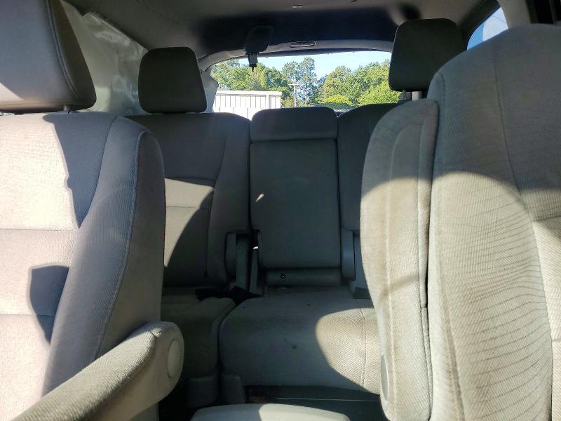 2017 HONDA PILOT LX — Фото 10 из 13