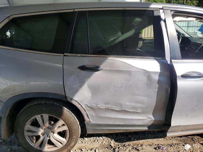 2017 HONDA PILOT LX — Фото 11 из 13