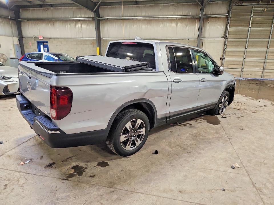 5FPYK3F54HB006390 2017 HONDA RIDGELINE photo no. 3