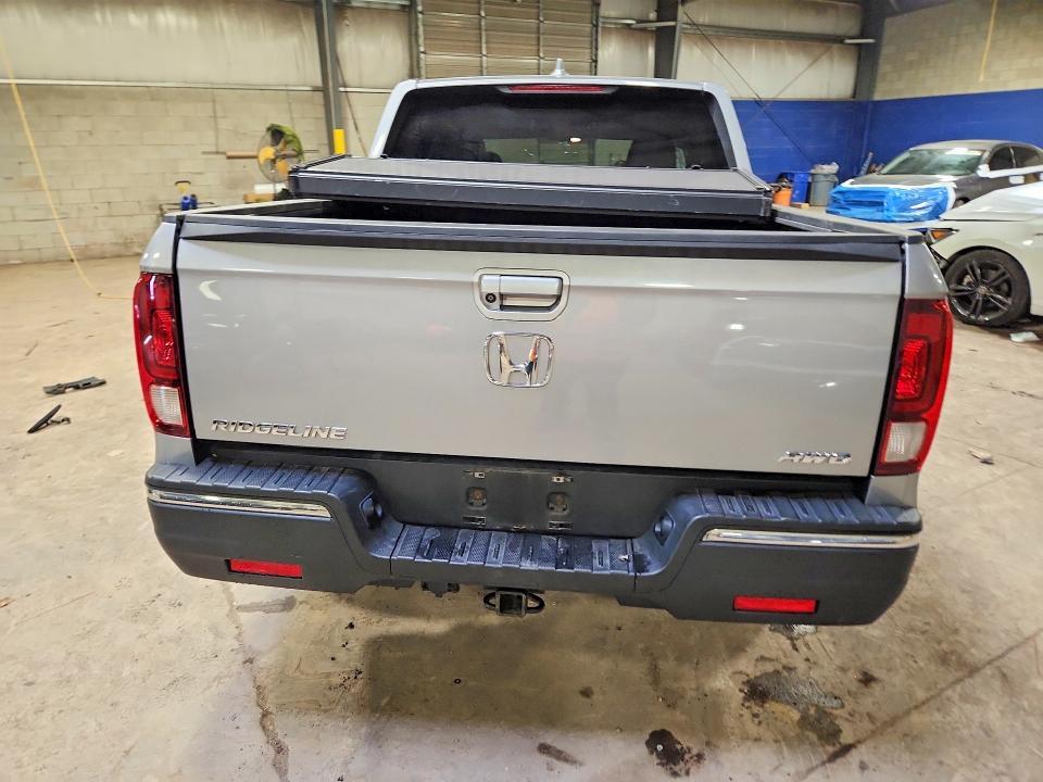 5FPYK3F54HB006390 2017 HONDA RIDGELINE photo no. 6