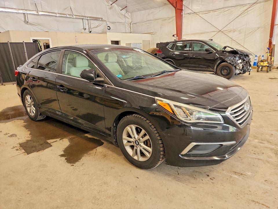 2017 HYUNDAI SONATA SE — Фото 4 из 13