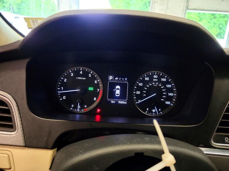 2017 HYUNDAI SONATA SE — Фото 9 из 13