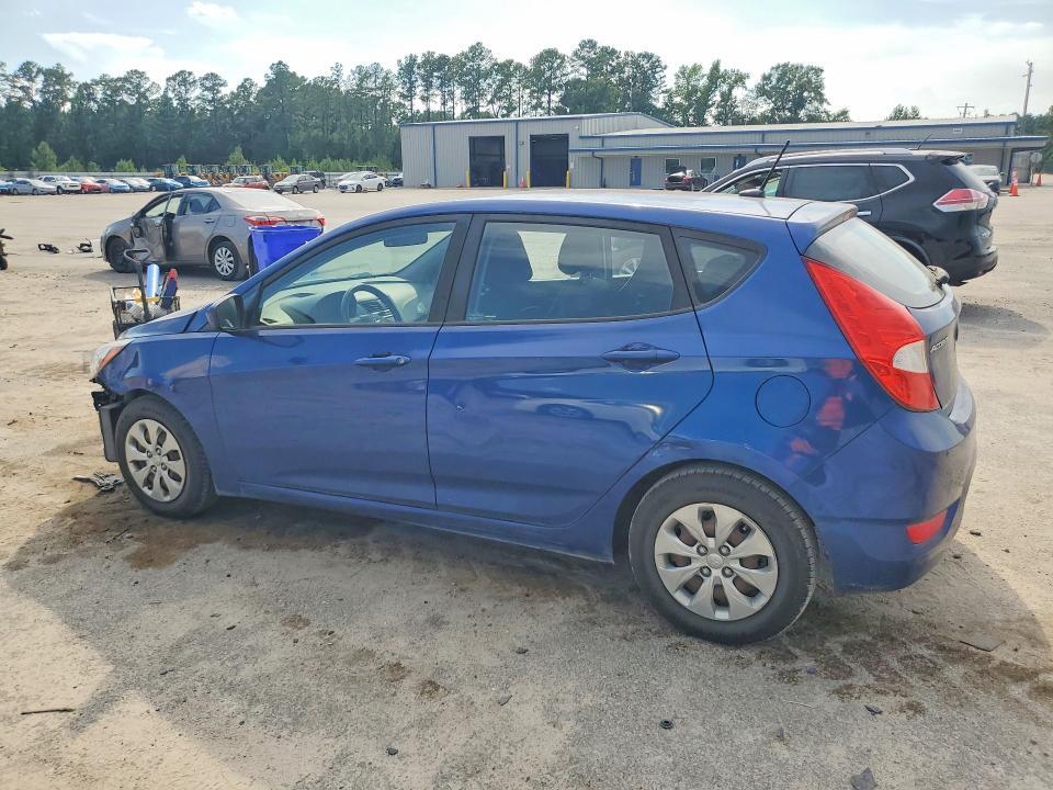 2017 HYUNDAI ACCENT SE — Фото 2 из 13