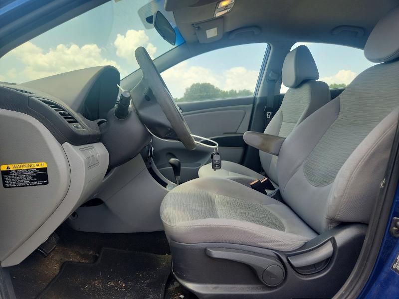 2017 HYUNDAI ACCENT SE — Фото 7 из 12