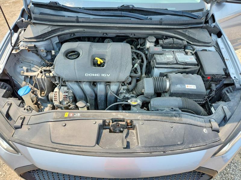 2017 HYUNDAI ELANTRA SE — Фото 11 из 12