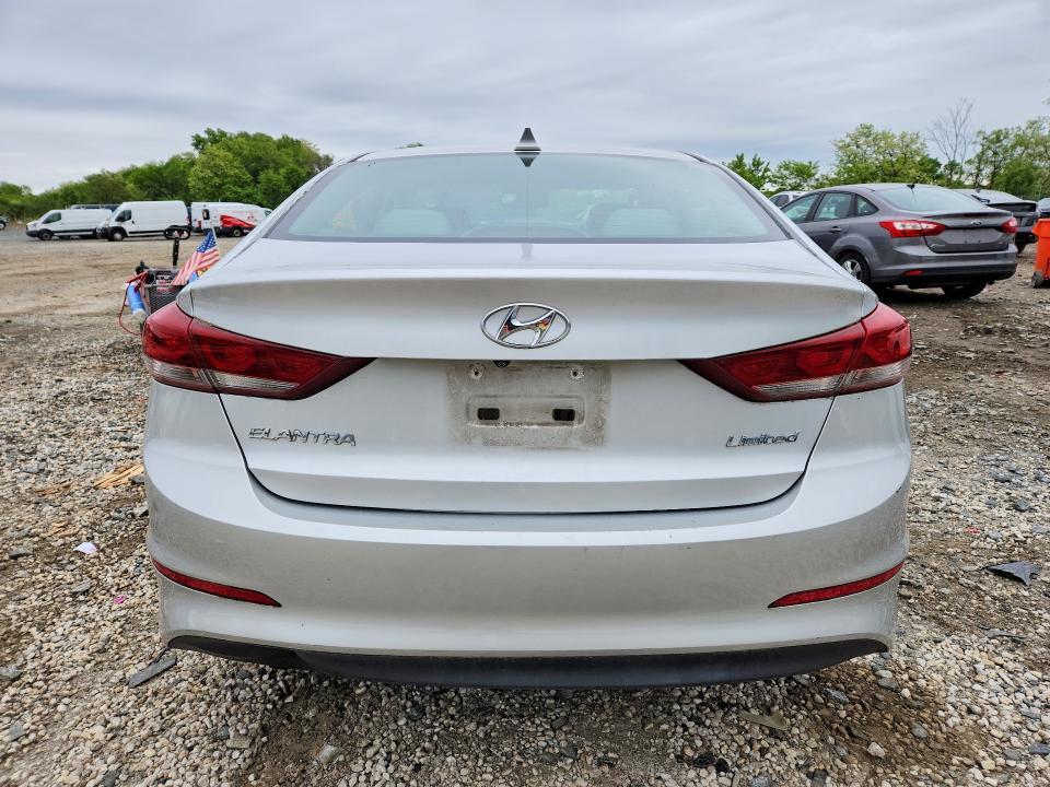 2017 HYUNDAI ELANTRA LIMITED — Фото 6 из 12