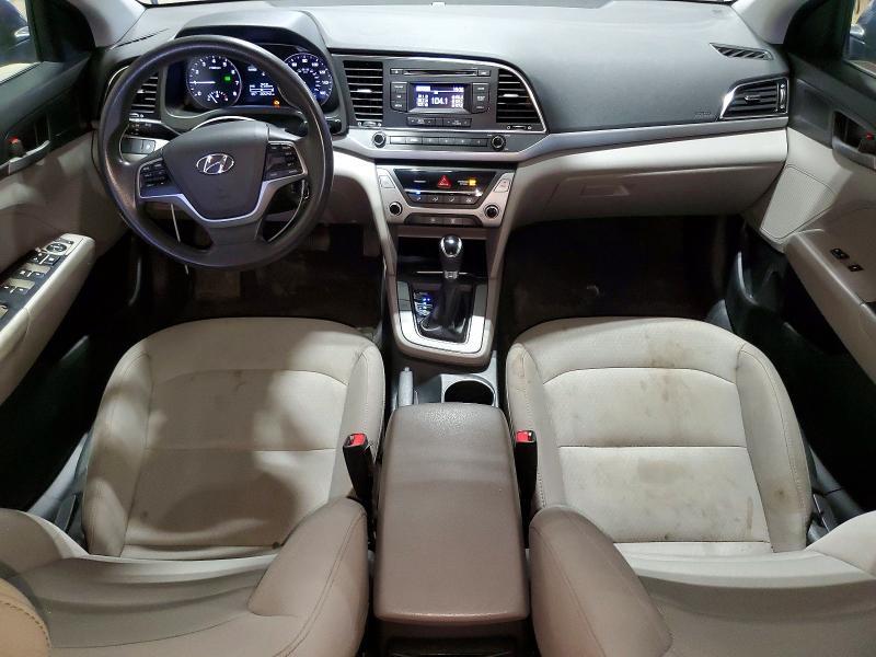 2017 HYUNDAI ELANTRA SE — Фото 8 из 12