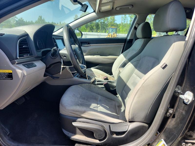 2017 HYUNDAI ELANTRA SE — Фото 7 из 13