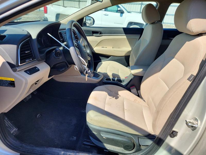 2017 HYUNDAI ELANTRA SE — Фото 7 из 12