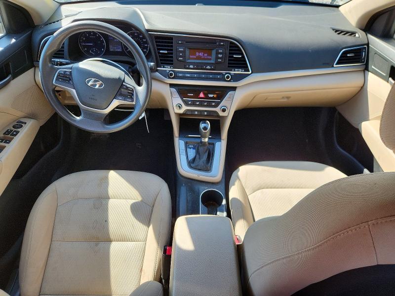 2017 HYUNDAI ELANTRA SE — Фото 8 из 12