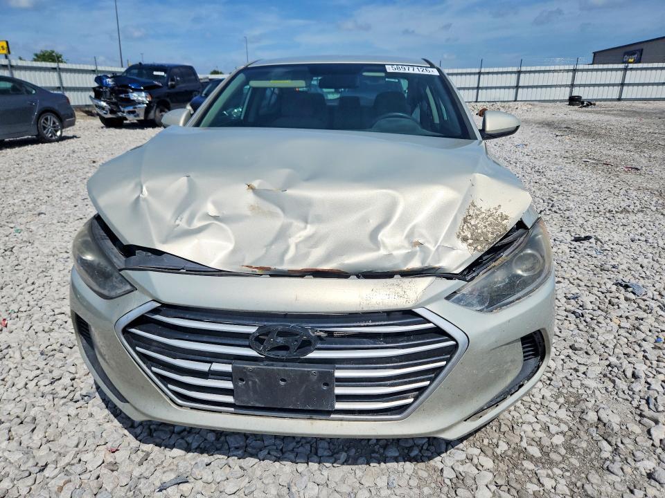 2017 HYUNDAI ELANTRA SE — Фото 5 из 12