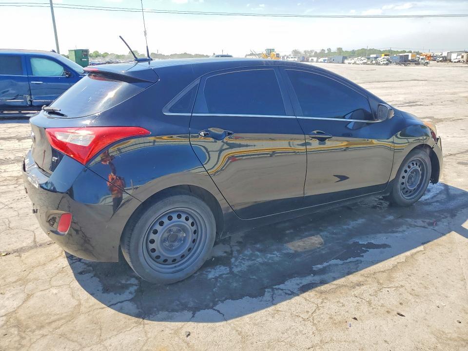 2017 HYUNDAI ELANTRA GT BASE — Фото 3 из 13