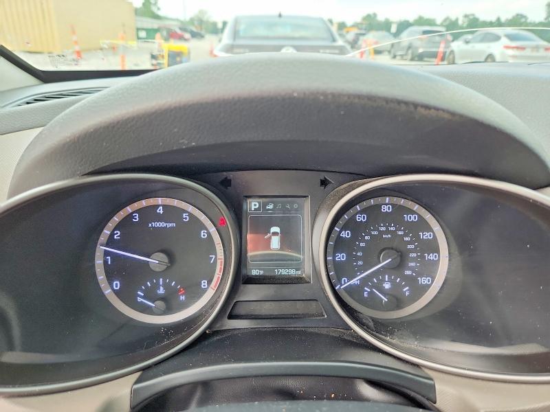2017 HYUNDAI SANTA FE SE — Фото 9 из 13